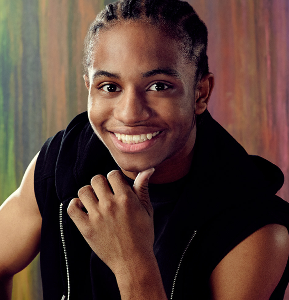 fik-shun-Contestant%20Bio%20Image.jpg